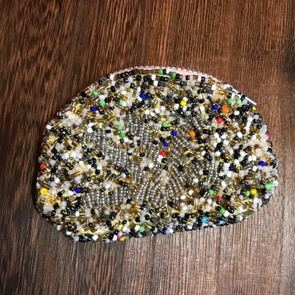 💥💥 Host Pick 💥💥 Vintage Beaded Coin Pouch